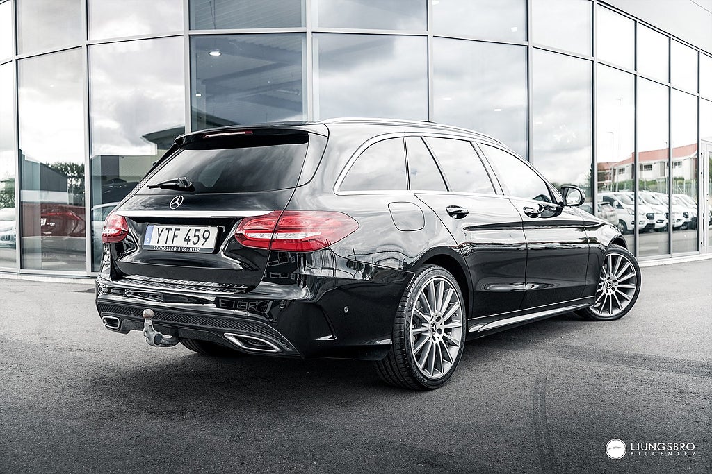 Mercedes-Benz C220 2018 - miniatyr 2