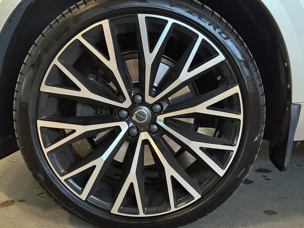 Volvo XC60 T5 AWD Aut Inscription*3,99%*22” B&W Pano HUD 360 BLIS