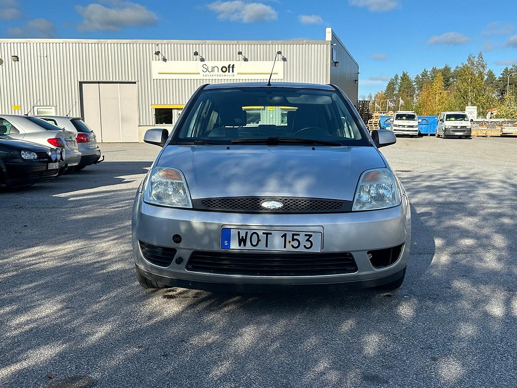 Ford Fiesta 5-dörrar 1.3 Euro 4