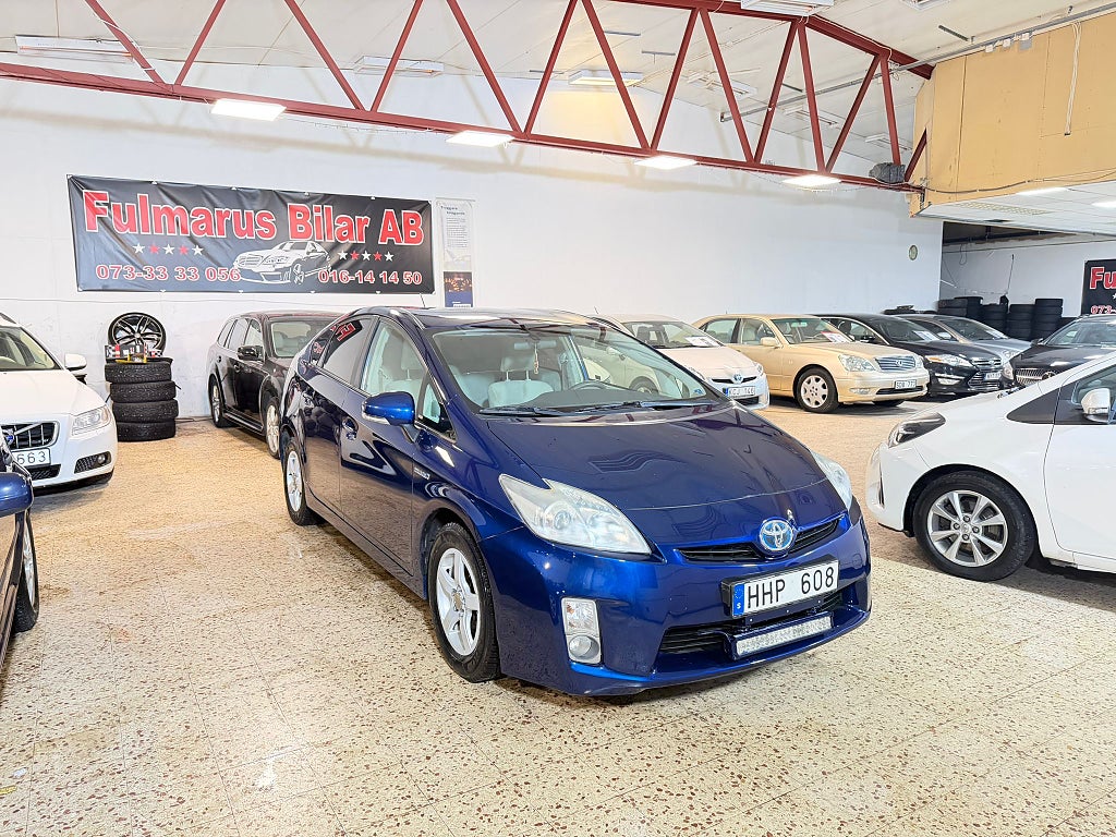 Toyota Prius Hybrid CVT Automat Ny Servad & Besiktigad 136hk