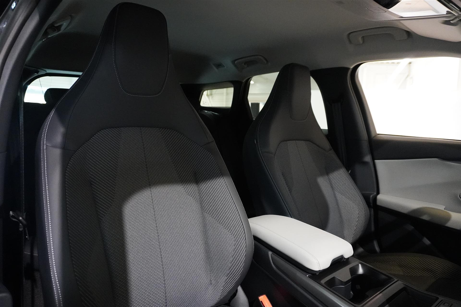 Ford Explorer 2026, photo 7/64