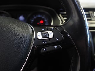 Kombi Volkswagen Passat 20 av 23