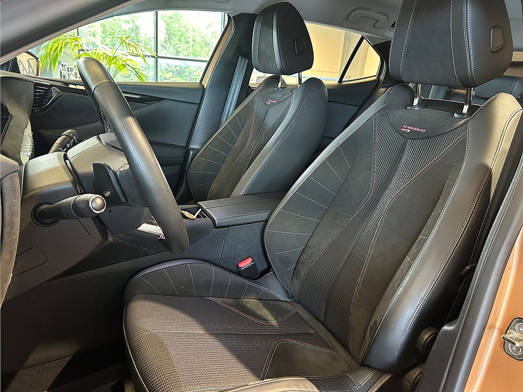 Bild på DS 4 Performance Line 1.2 PT 130hk Aut - B-KAMERA, CARPLAY