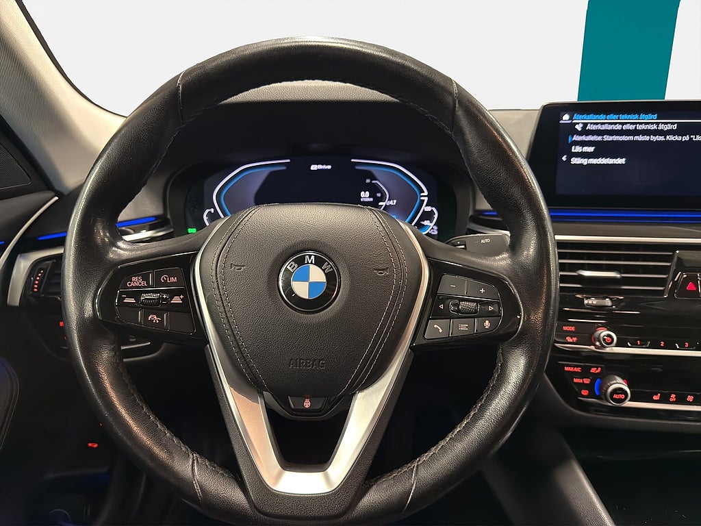 BMW 530e xDrive, Sportline, 2 brukare, Nyservad