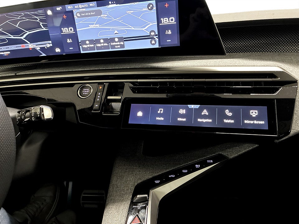 Bild på Peugeot 5008 GT Hybrid 145hk Aut 7-SITS B-KAMERA CARPLAY