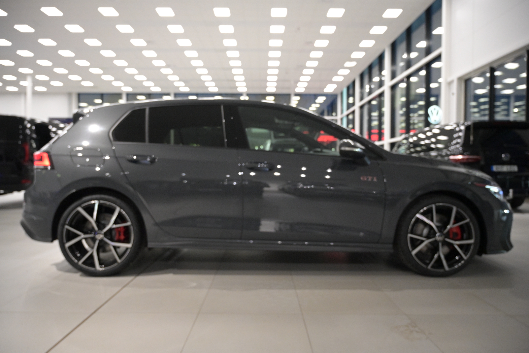 Volkswagen Golf GTI 265 hk 2026, bild 6/50