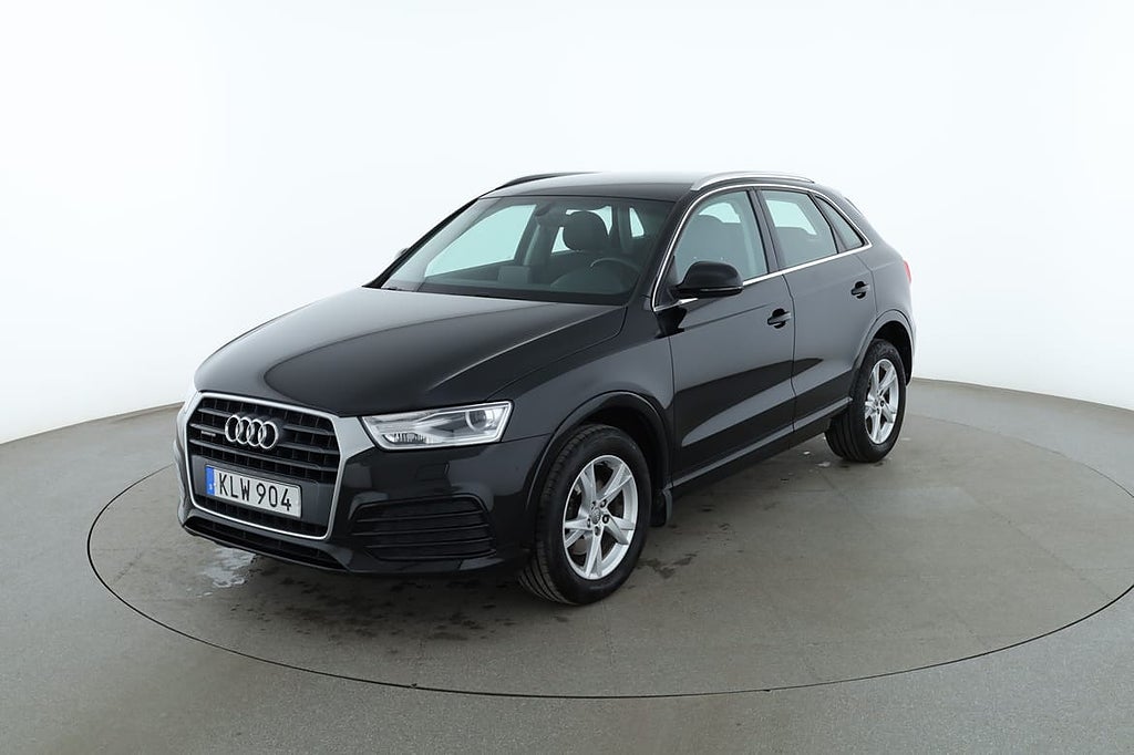 Audi Q3 2.0 TDI Quattro Sport / PDC-Bak