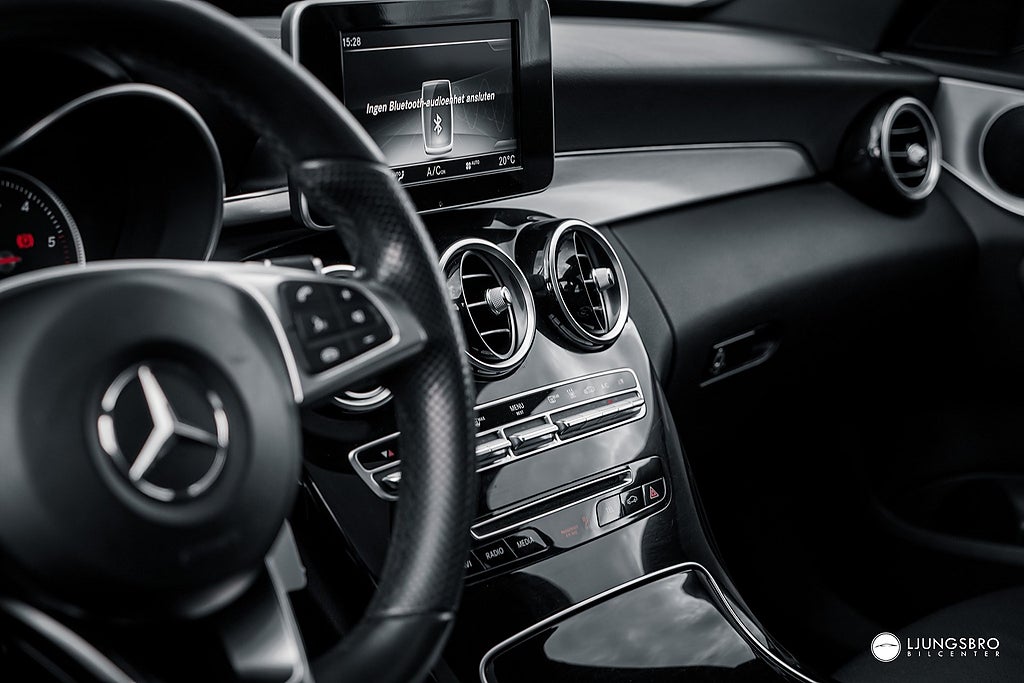 Mercedes-Benz C220 2018 - miniatyr 13