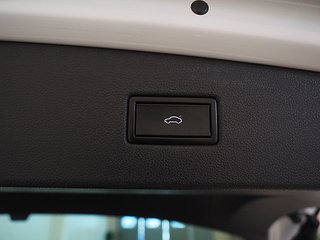 SUV Volkswagen Tiguan 9 av 22