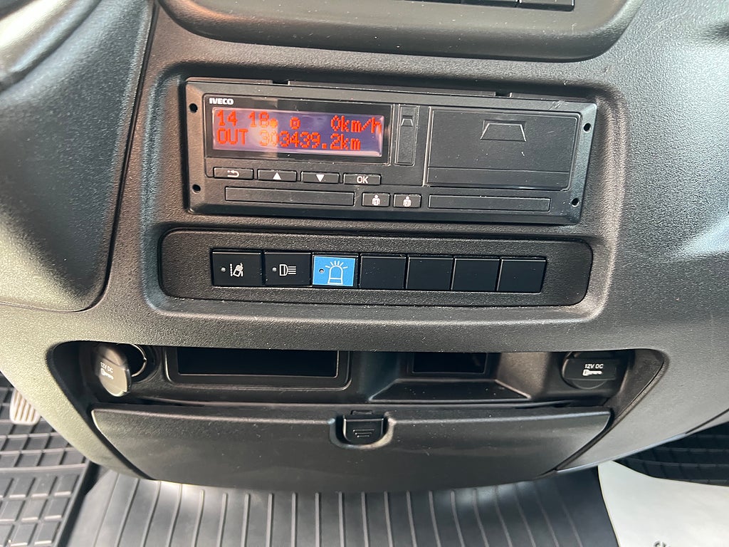Iveco Daily 72C18 4x2 Bärgningsbil Euro 6