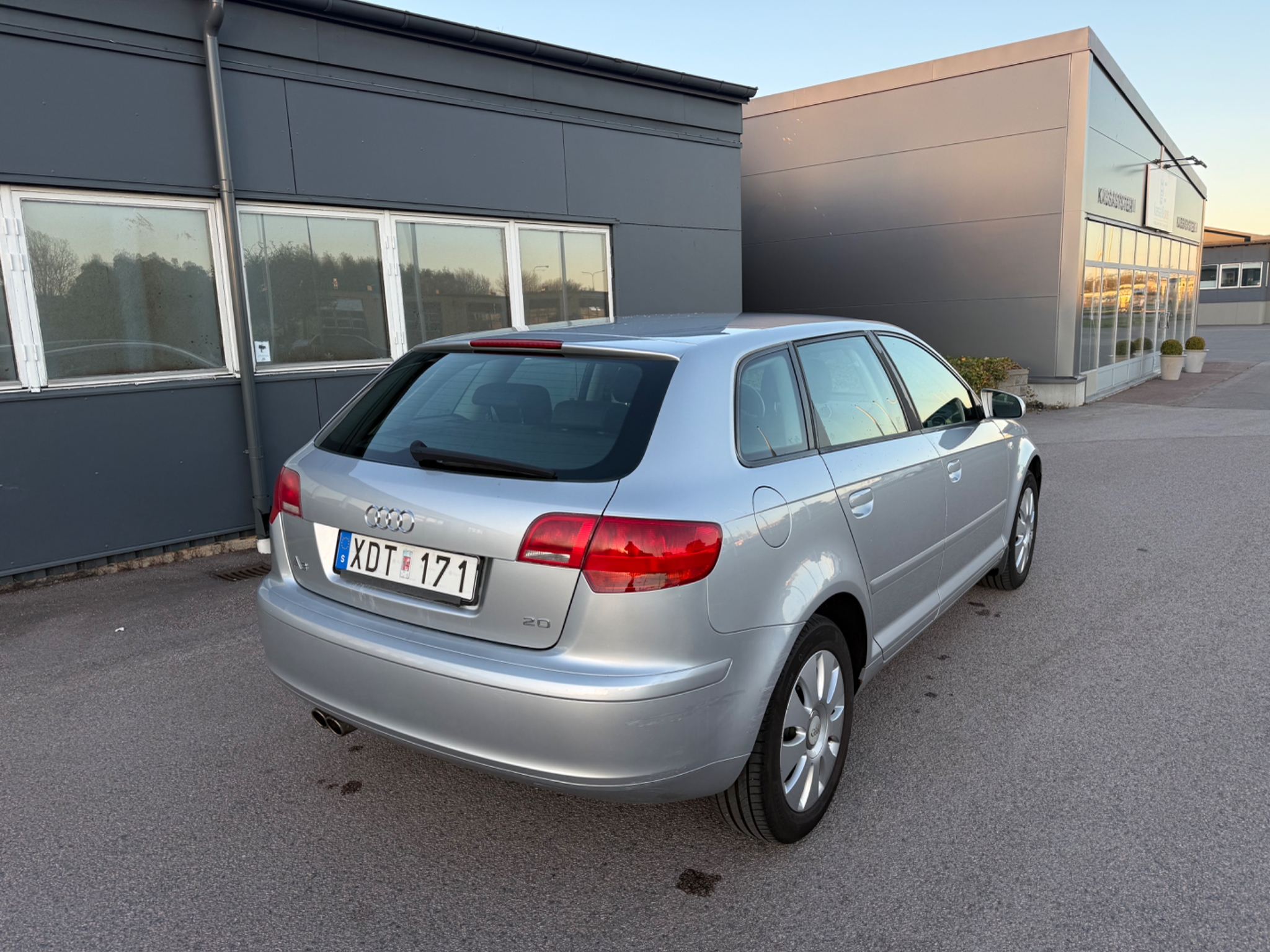Audi A3 Sportback 2.0 FSI 2007, bild 7/52