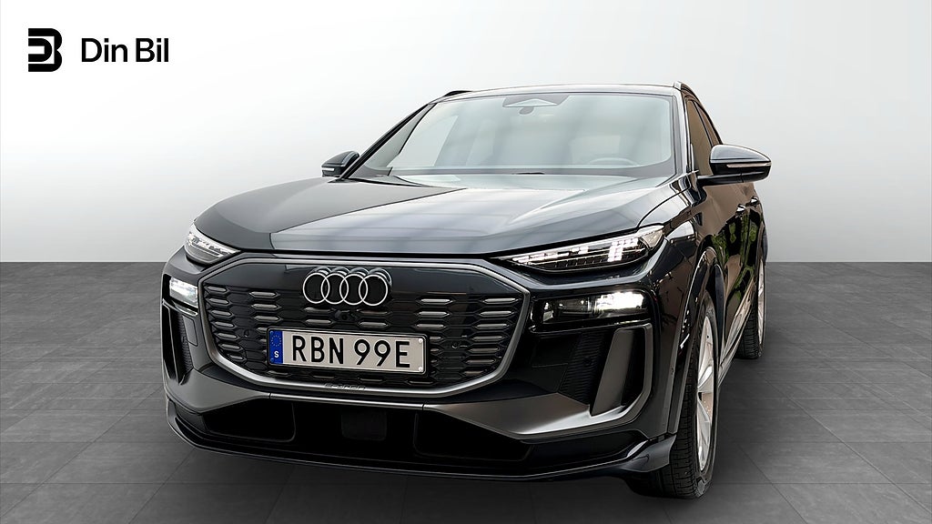 Audi Q6 e-tron 388HK S-Line TECH PLUS Drag PANO