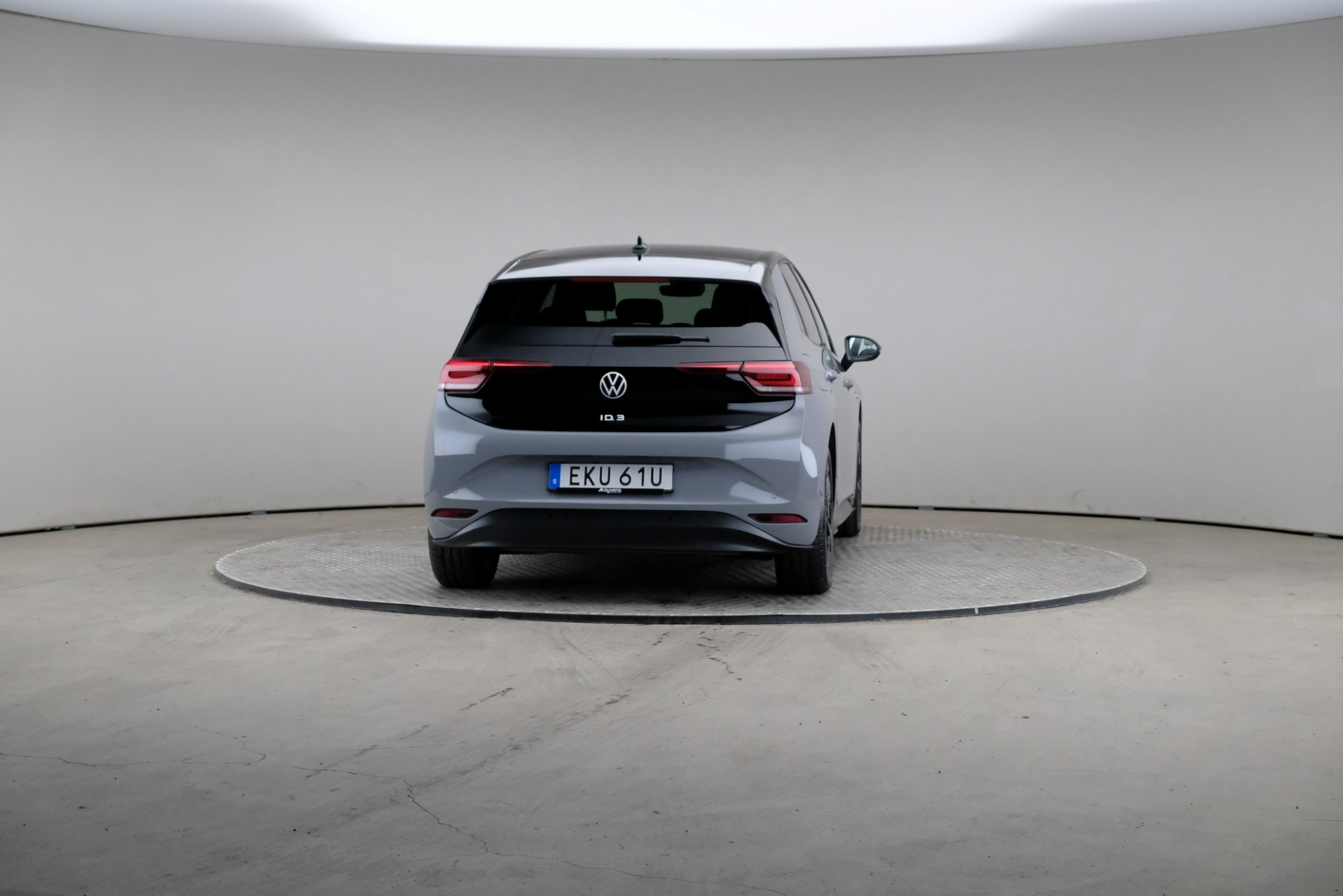 Volkswagen ID.3 Pro Performance 2023, bild 2/10