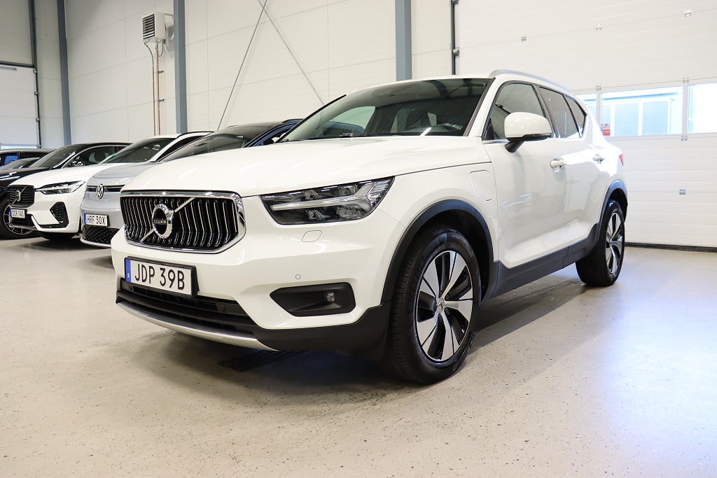 Volvo XC40 Recharge T4 Inscription Drag B-Kam Läder B-Värm 211hk
