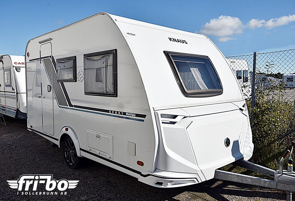 Knaus 400 LK Sport E-power, Barnkammare