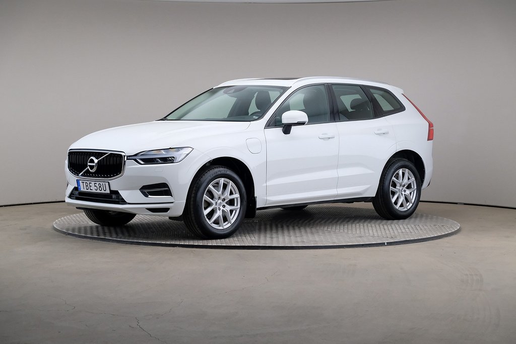 Volvo XC60 T8 Awd Momentum Edition Voc Drag Panorama