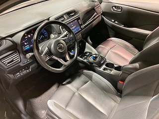 Halvkombi Nissan Leaf 9 av 20