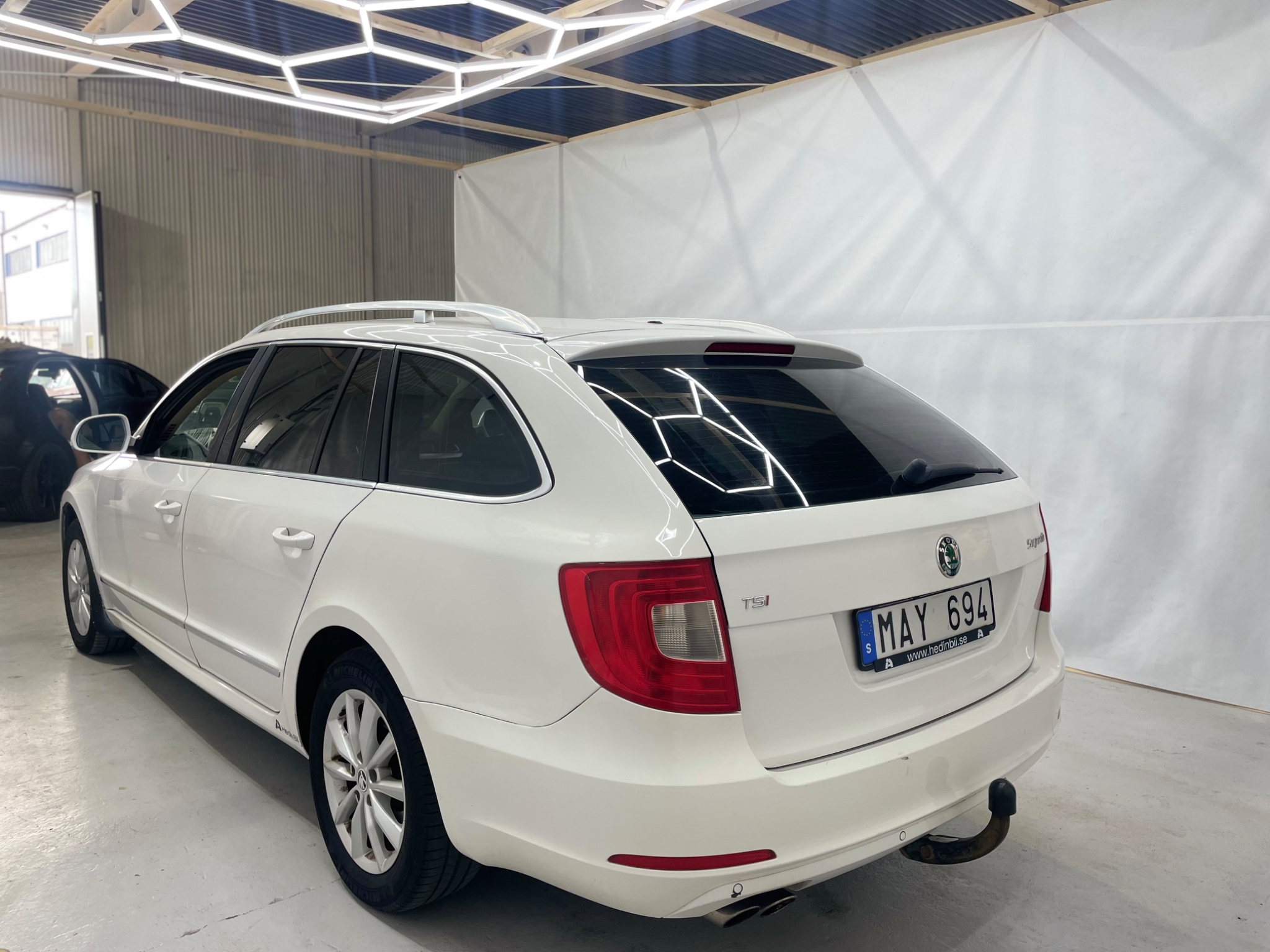 Skoda Superb 2012, bild 7/47