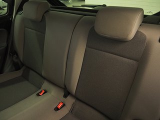 Halvkombi Volkswagen Cross Up! 12 av 17