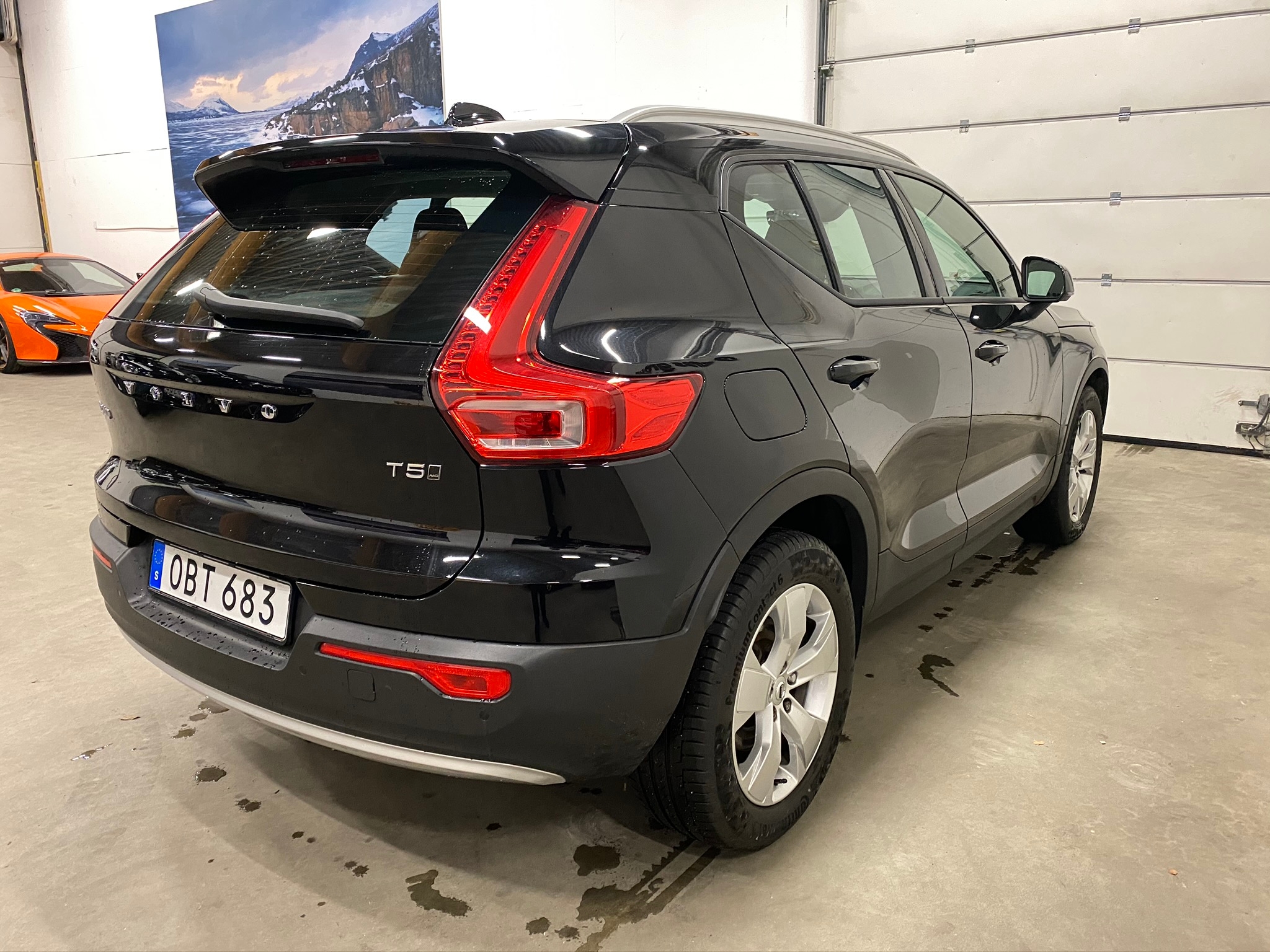 Volvo XC40 2018, bild 3/44