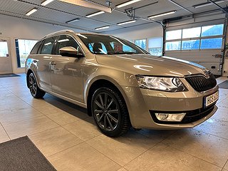 Skoda Octavia 1.8 TSI 4x4 Drag/Bvärm/MoK-värm/Psens/SoV-däck