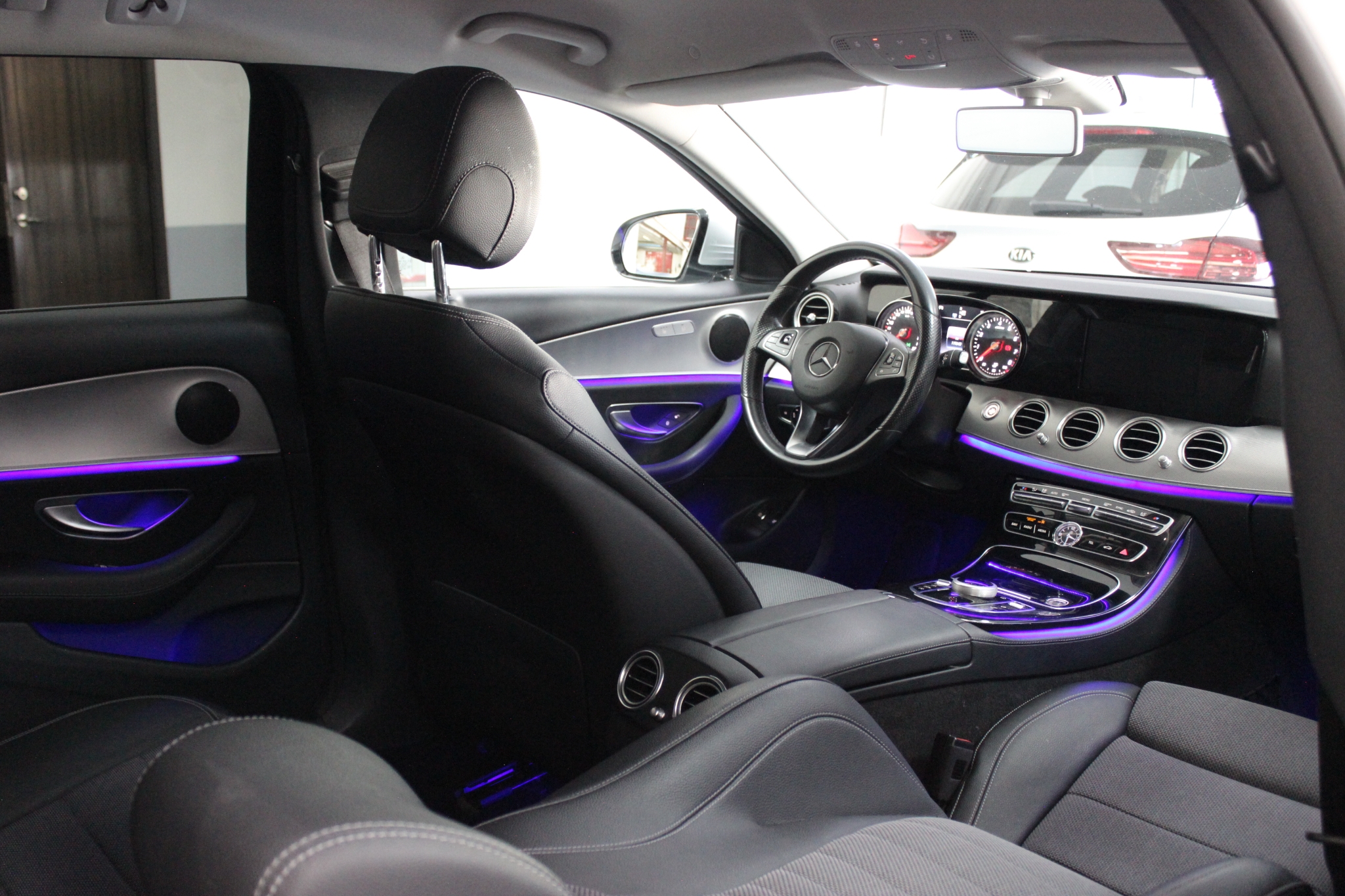 Mercedes-Benz E 2017, bild 7/27