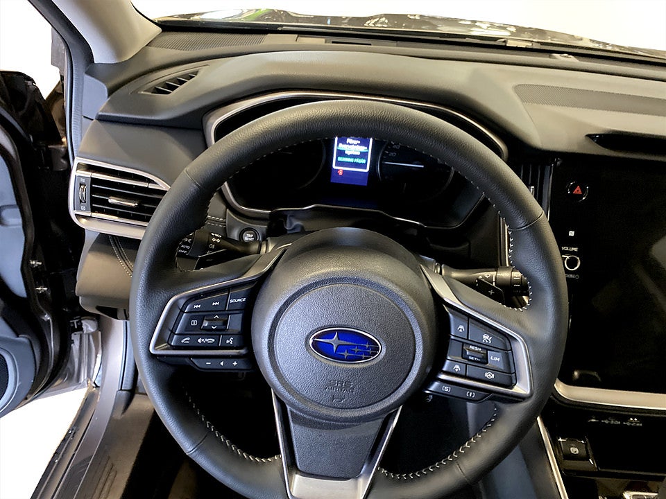 Bild på Subaru Outback Limited 2.5 XFuel 169hk Aut 4WD B-KAMERA CARPLAY DRAG