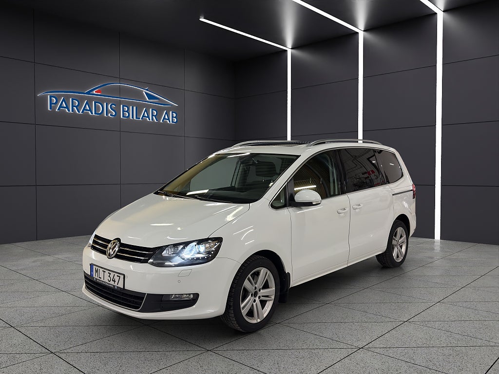 Volkswagen Sharan 7-seater 2.0 TDI DPF SCR BMT Nyservad, Pano, Dragkrock