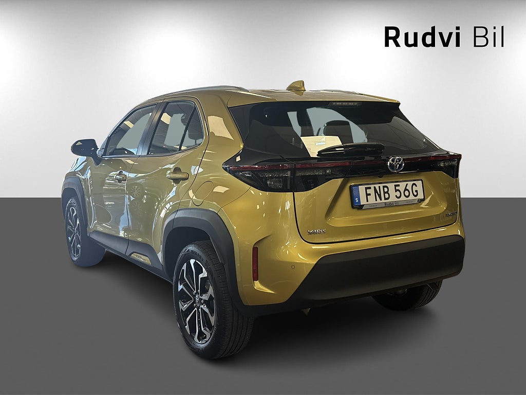 Toyota Yaris Cross Hybrid e-CVT Active Plus 1-Ägare