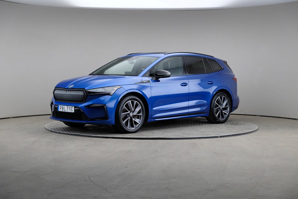 Skoda Enyaq iV80x 265hk Sportline Drag Pano