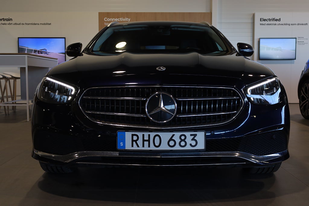 Mercedes-Benz E 300 T de 9G-Tronic Burmester Navi Kamera Värmare Drag 2023