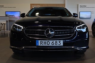 Kombi Mercedes-Benz E 8 av 32