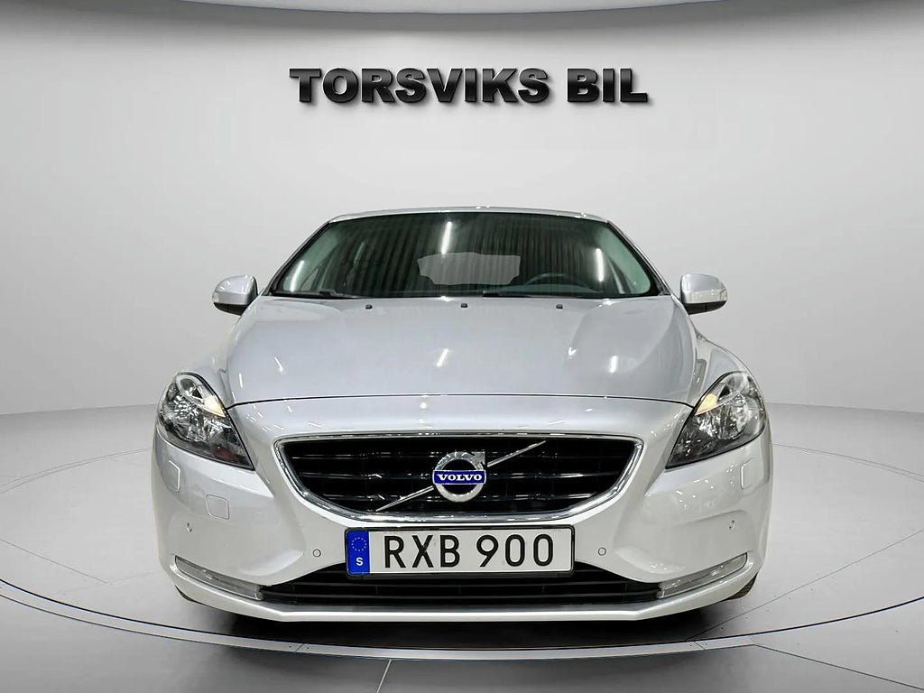 Volvo V40 D2 Geartronic Kinetic/Ny Kamrem 11600 mil 2 Ägare - miniatyr 9