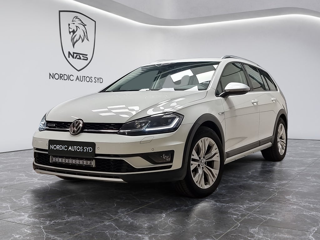 Volkswagen Golf Alltrack 2.0 TDI / 4Motion / Carplay / Drag