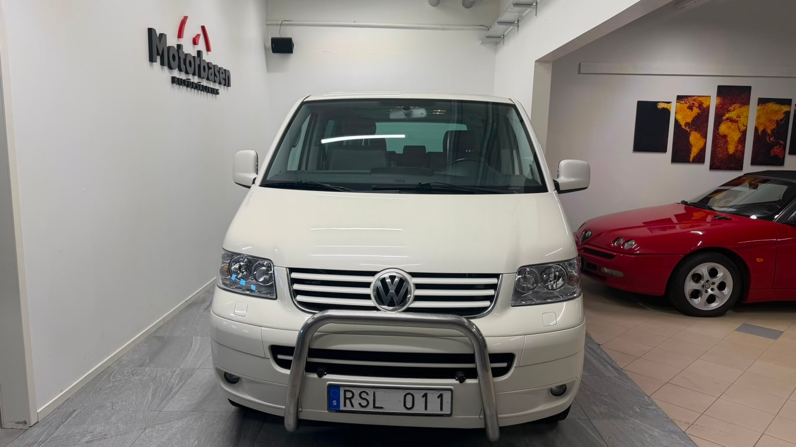 Volkswagen Multivan 2009, kuva 3/45