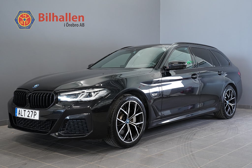 BMW 530e xDrive Touring M-Sport Innovation /Kamera Navi Harman