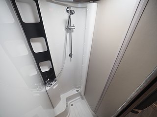 Husbil-halvintegrerad Knaus 650 Van Ti MEG Vansation 13 av 18