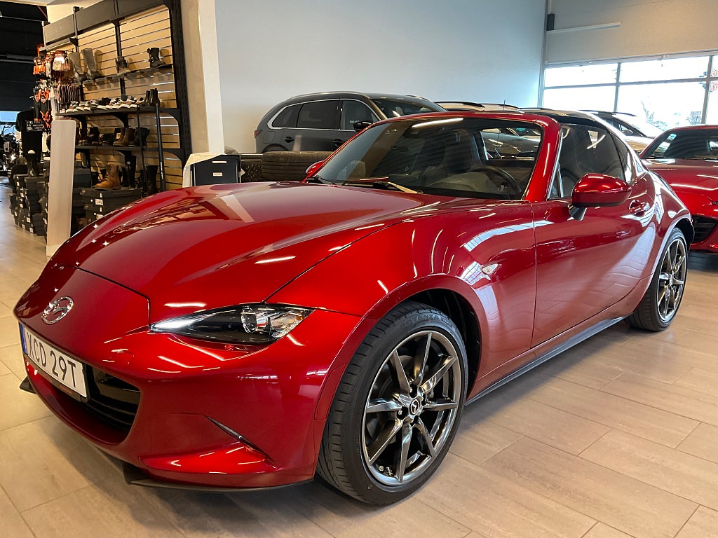 Mazda MX-5 RF 2.0 SKYACTIV-G 184 HK Recaro Bose LÅGA MIL