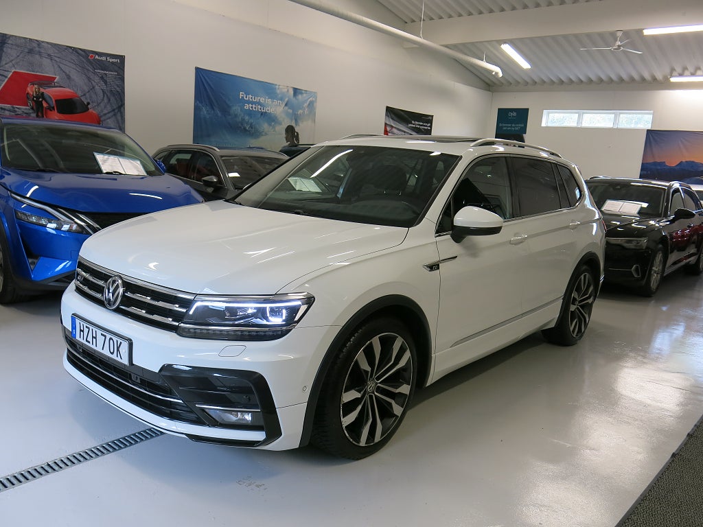 Volkswagen Tiguan Allspace 7-sätes 2.0 TDI 4M 200HK R-Line Pano Drag   