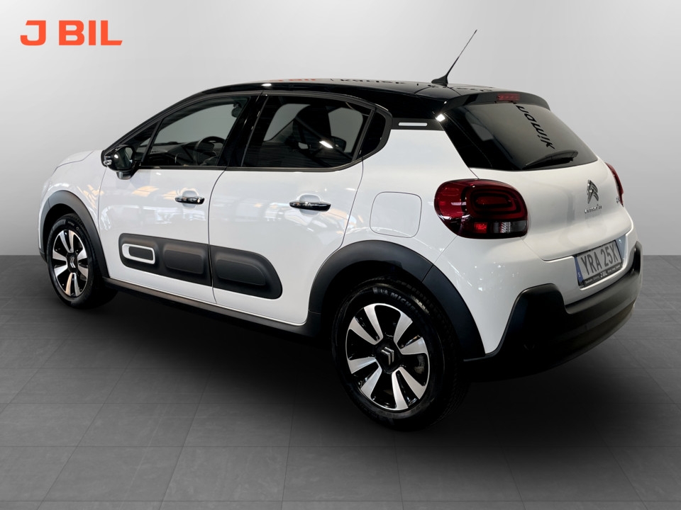 Citroen C3 Shine 1.2 PT 110hk Aut 2023, bild 3/10