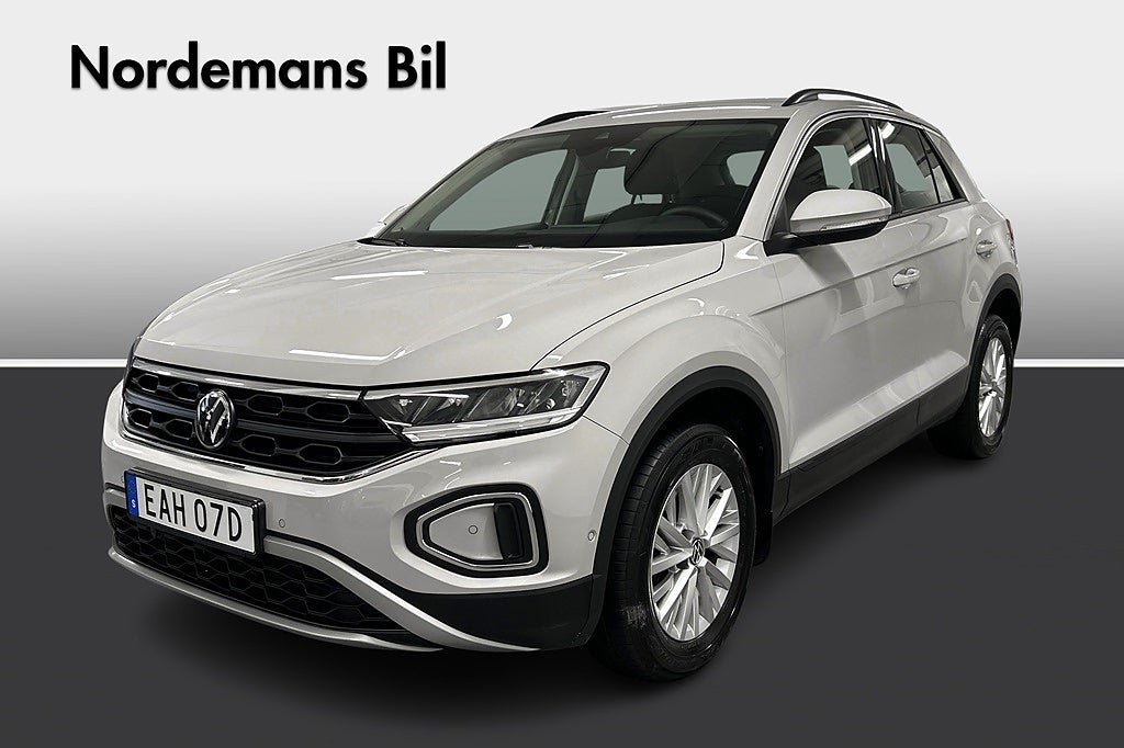 Volkswagen T-Roc 1.0 TSI 110hk inkl Mvk och V-hjul