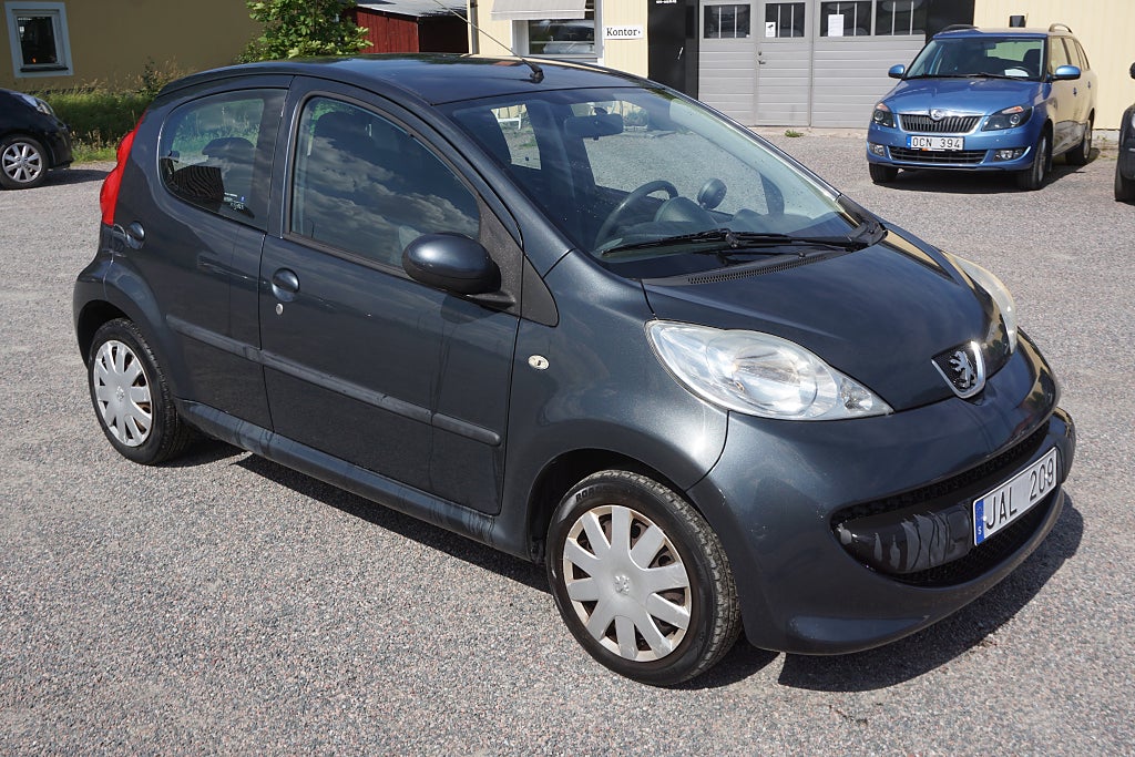 Peugeot 107 5-dörrar 1.0 6200mil