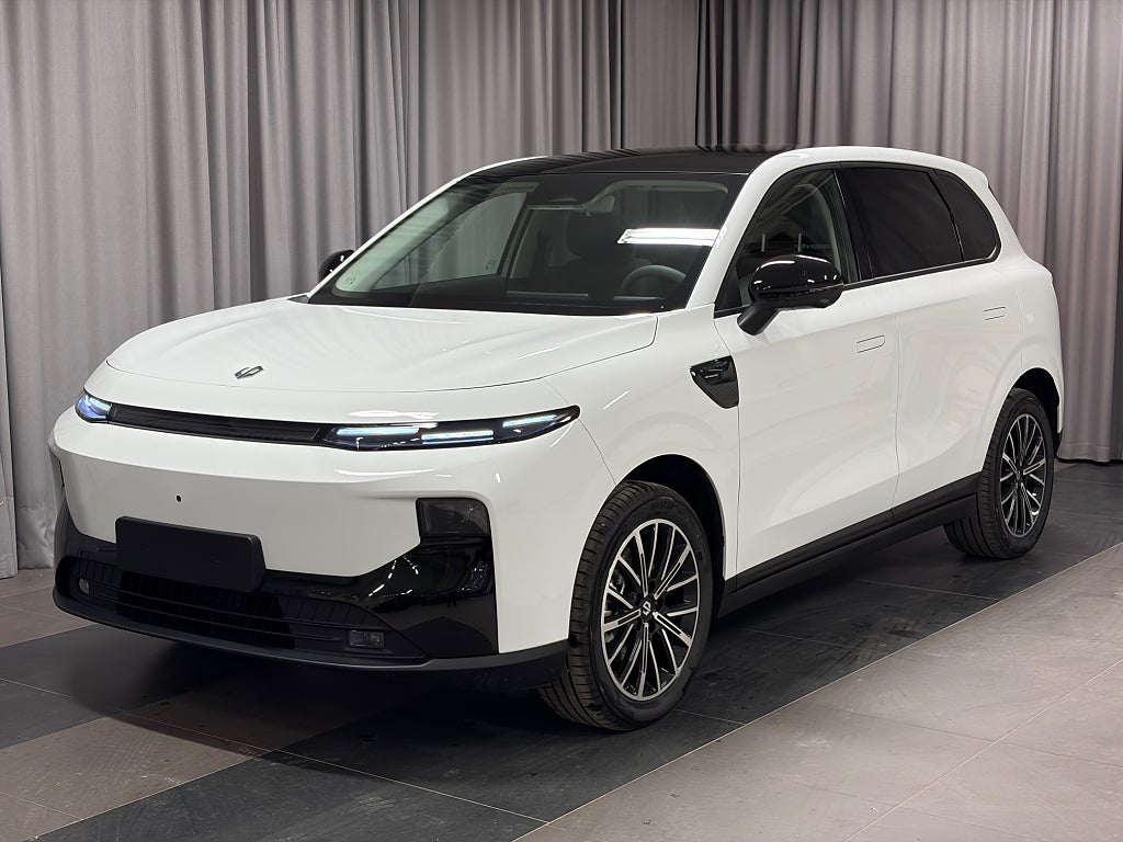 Leapmotor B10 BEV Design ProMax  