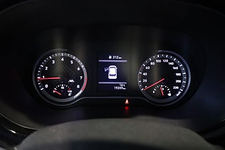 Halvkombi Hyundai i10 17 av 20