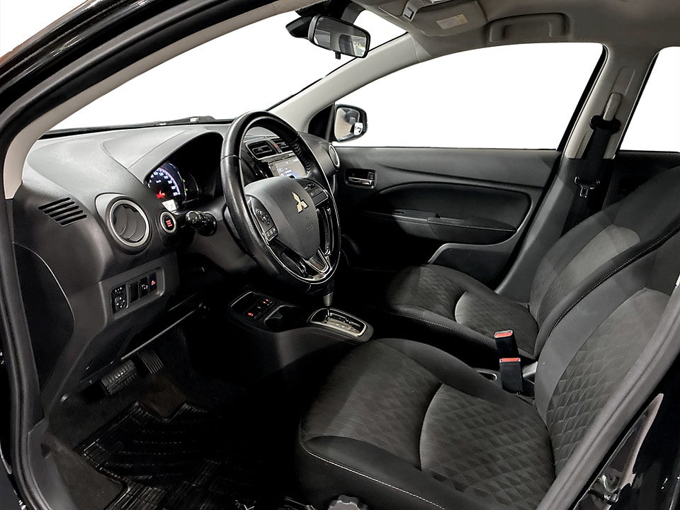 Bild på Mitsubishi Space Star Comfort 1,2 CVT 80hk Aut CARPLAY FARTHÅLLARE
