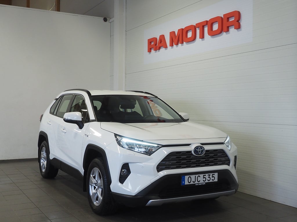 Toyota RAV4 Hybrid AWD-i E-CVT 222hk Active Backkamera 2021