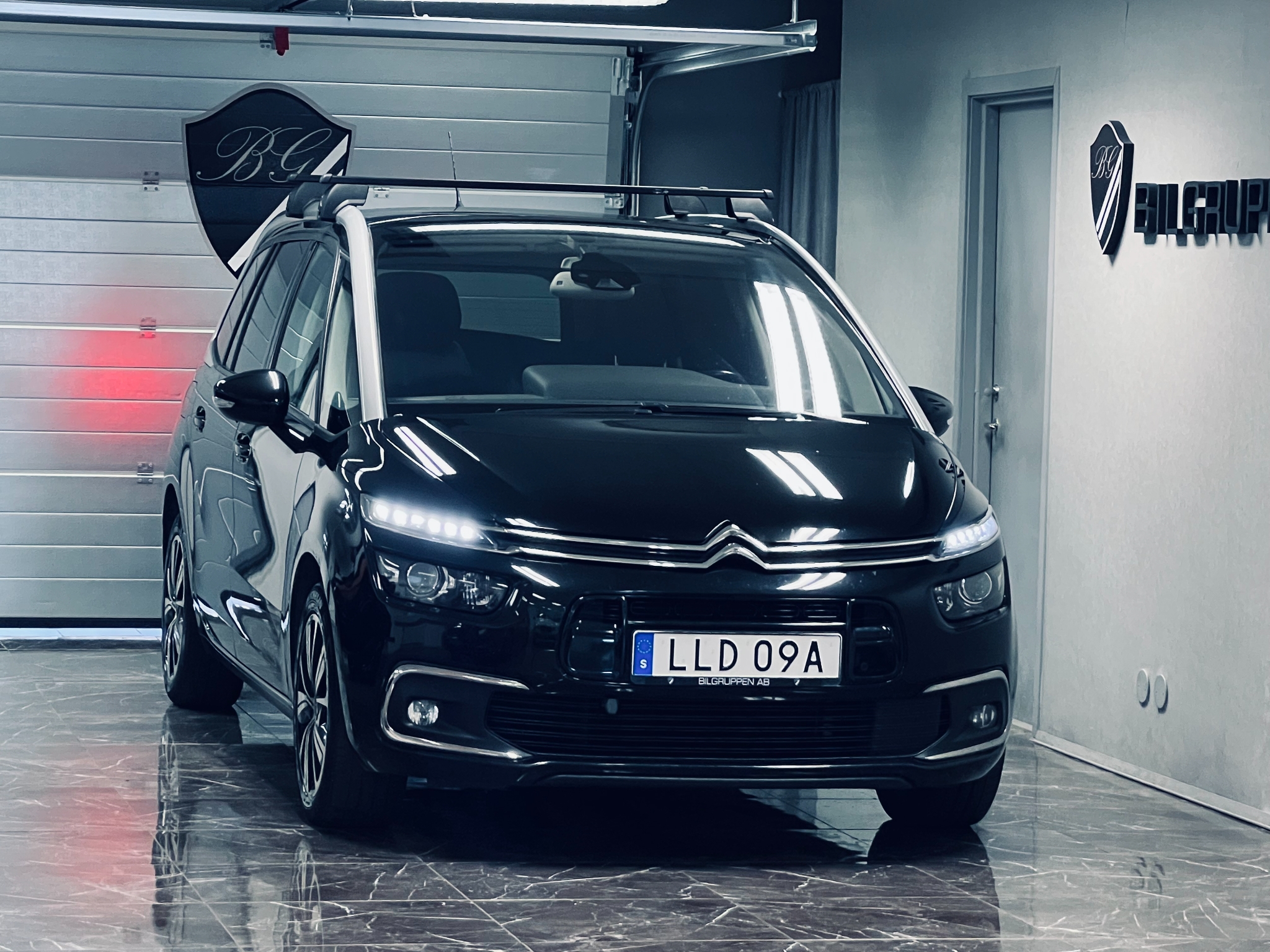 Citroen Grand C4 Picasso 2018, bild 2/10