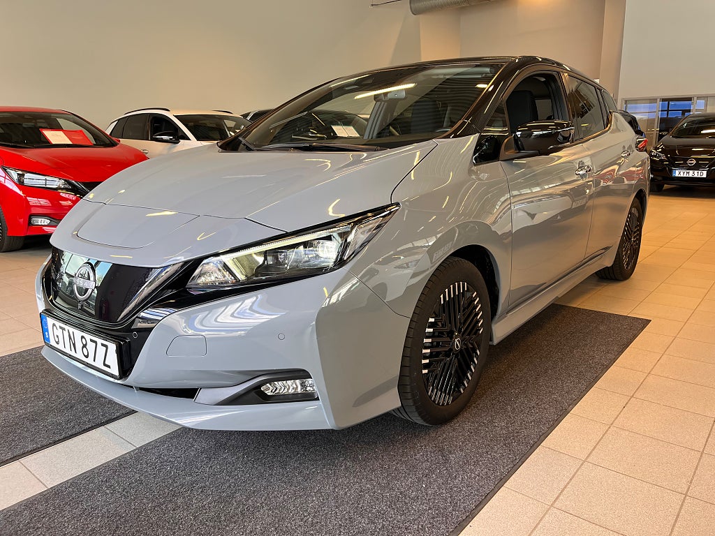Nissan Leaf 39Kwh N-Connecta 2-Tonslack, 360 kamera, Navi, rattvärm