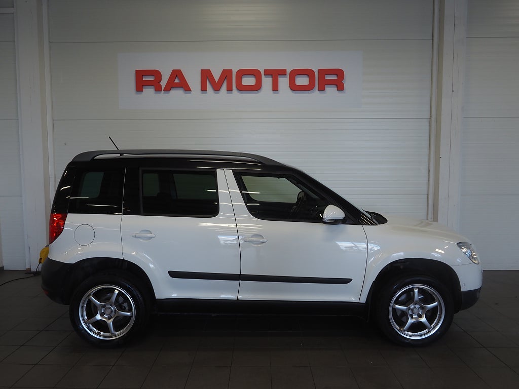 Skoda Yeti 1.2 TSI 105hk Experience | Drag | Parkeringsensorer | 2012