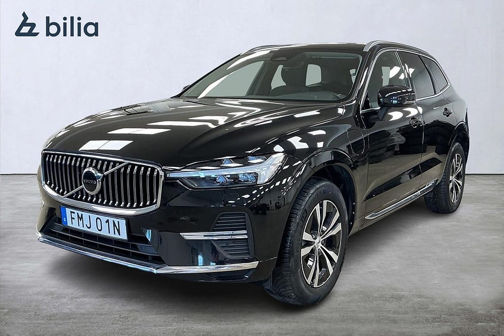 Volvo XC60 Recharge T6 Core Ed Panorama Dragkrok Tonaderutor